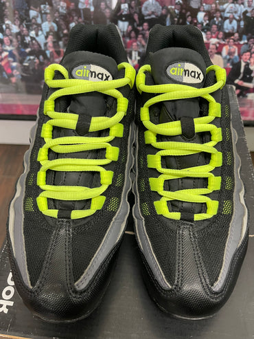 Air Max 95 Black Volt Size 7Y