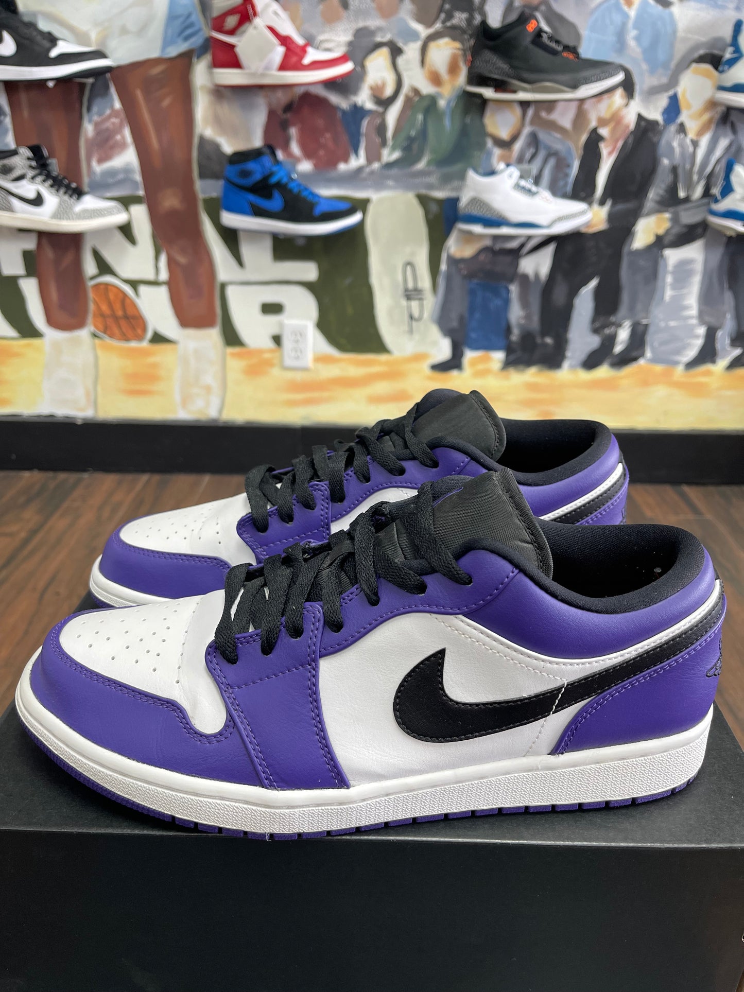 Air Jordan 1 Low ‘ Court Purple ‘ Size 11.5