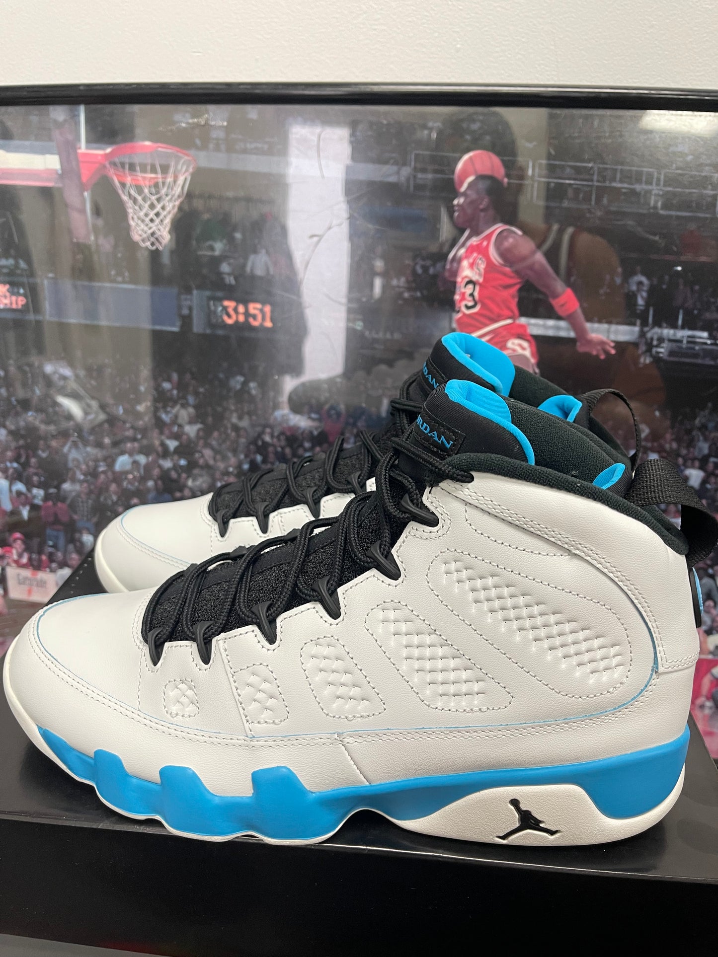 Air Jordan Retro 9 ‘ Power Blue ‘ Size 11
