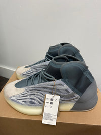 Adidas Yeezy QNTM ‘ Mono Carbon ‘ Size 10