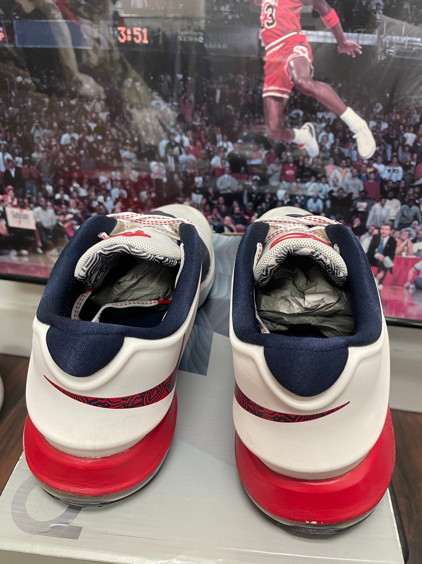 KD 7 ‘USA ‘ Size 13