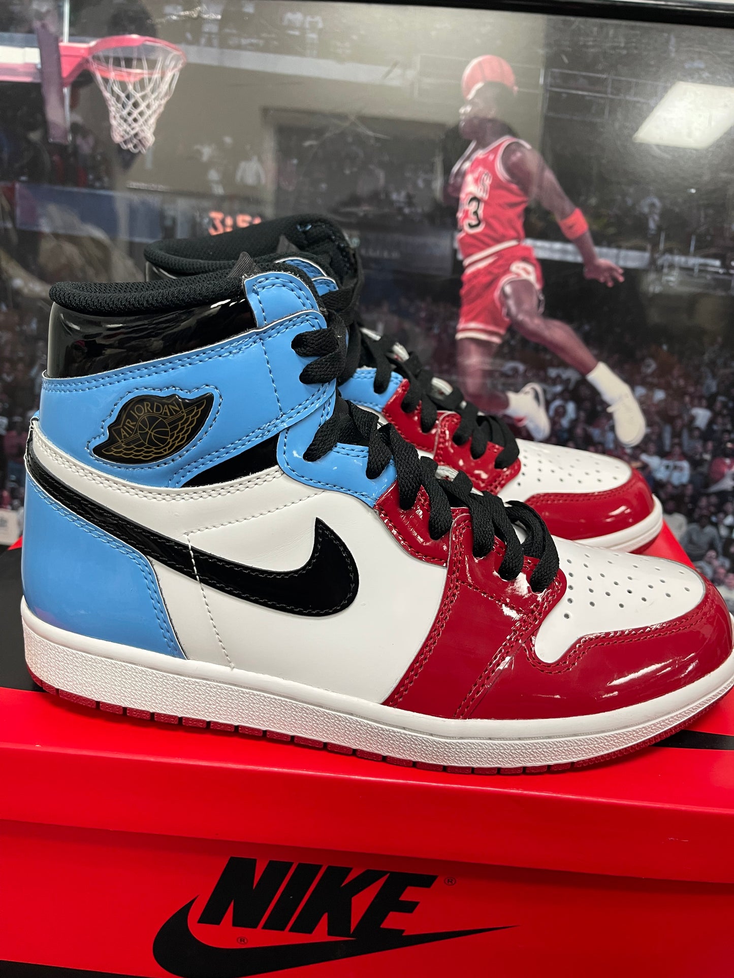 Air Jordan Retro 1 High OG ‘ Fearless ‘ Size 8.5