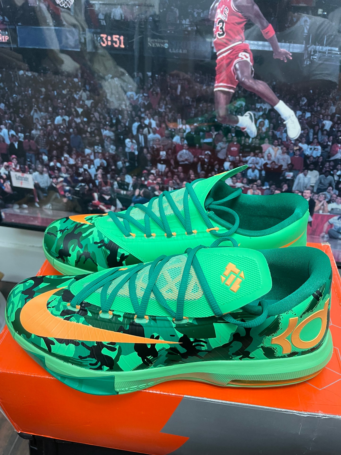 KD 6 ‘ Easter ‘ Size 13
