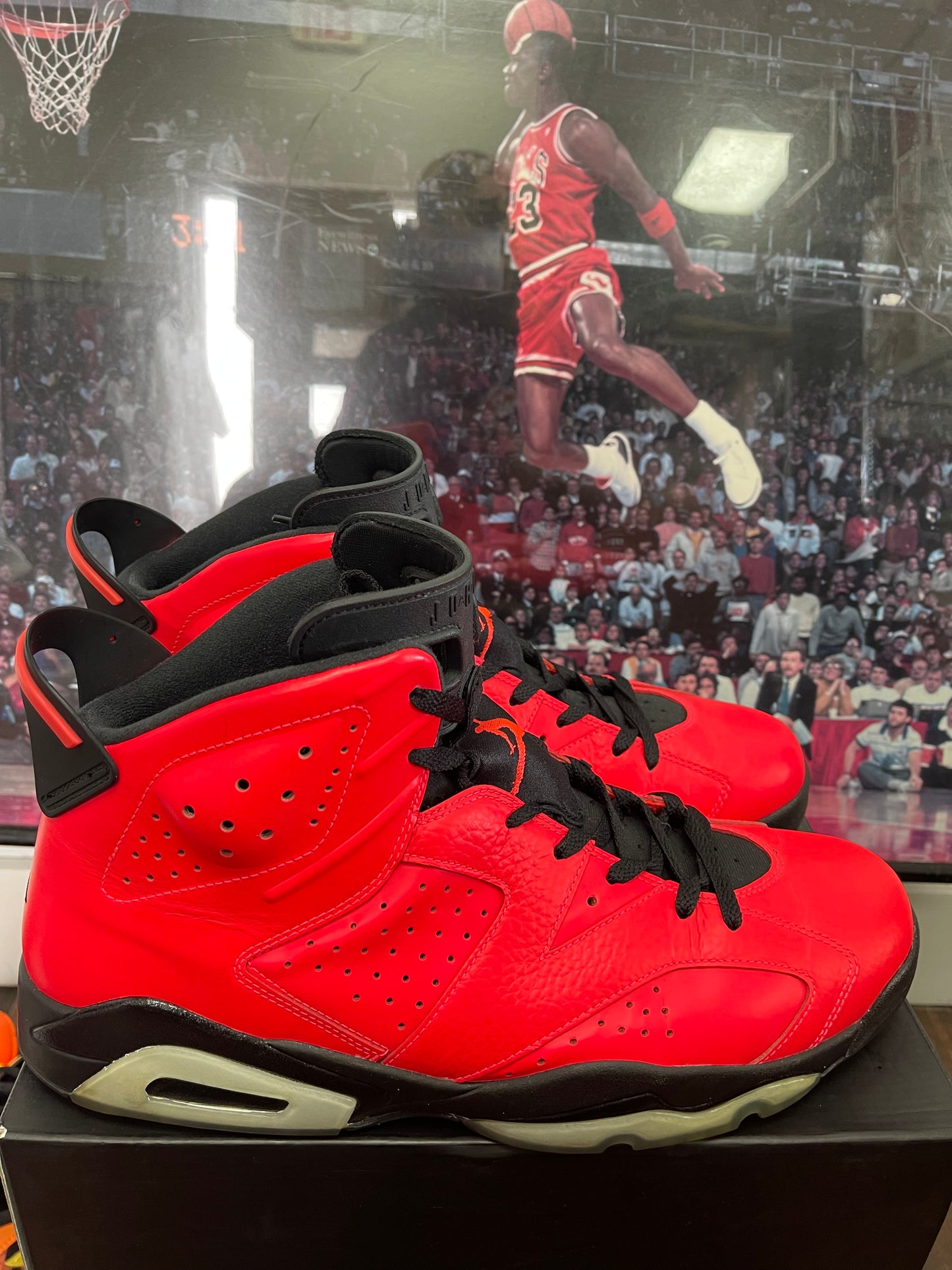 Air Jordan Retro 6 ‘ Infrared 23 ‘ Size 14