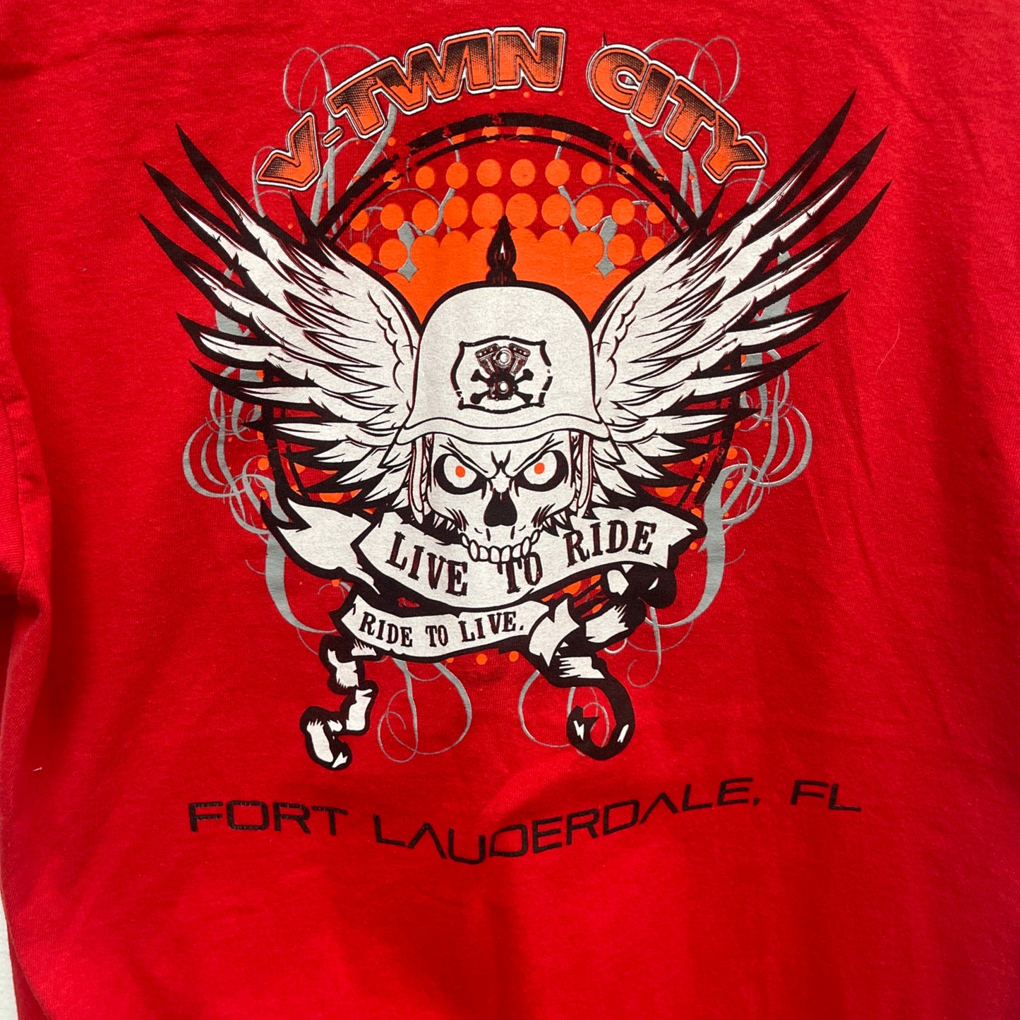 Twin city live or die  t shirt size MEDUIM