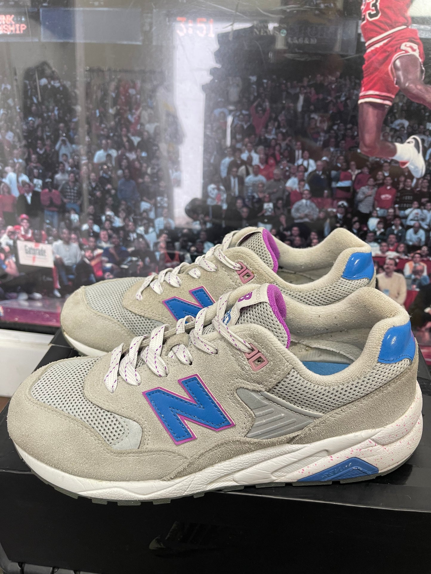 New Balance Elite Edition 580 Size 8.5