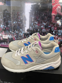 New Balance Elite Edition 580 Size 8.5