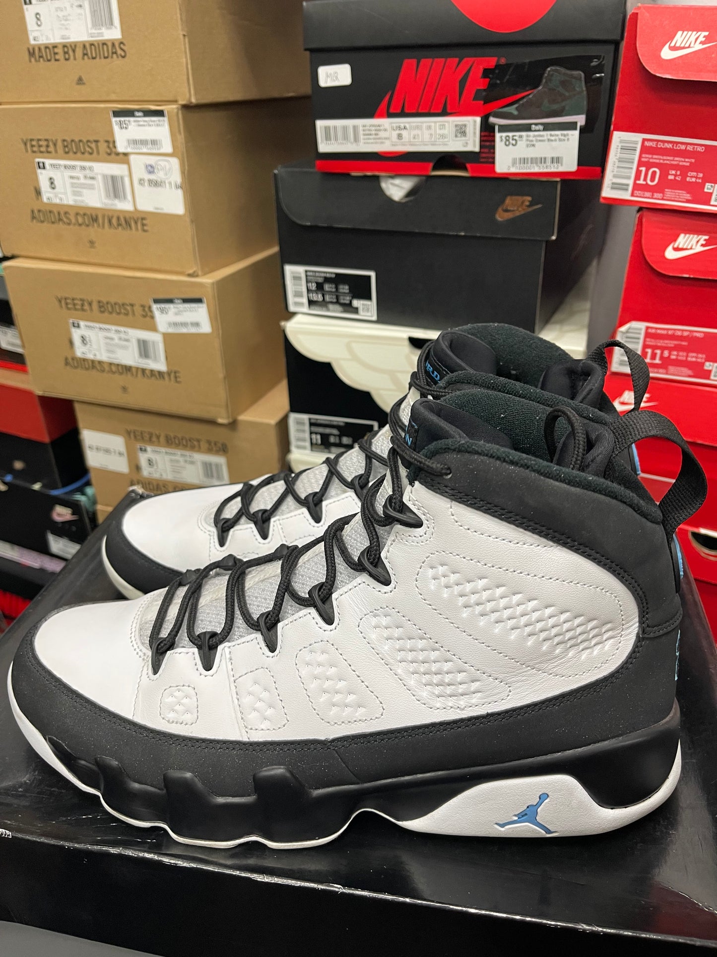 Air Jordan Retro 9 ‘ University blue ‘ Size 10.5