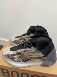 Adidas Yeezy QNTM ‘ Amber Tint ‘ Size 10