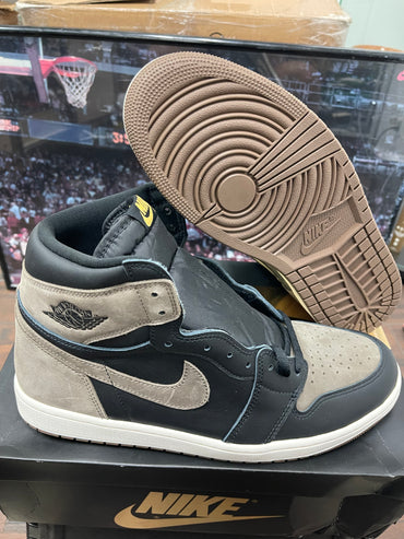 Air Jordan Retro 1 High OG ‘ Palomino ‘ Size 13