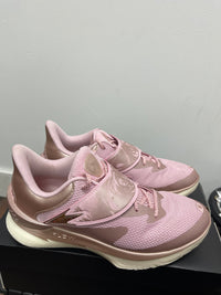 De’Aaron Fox Curry 1 ‘ Rose ‘ Size 10