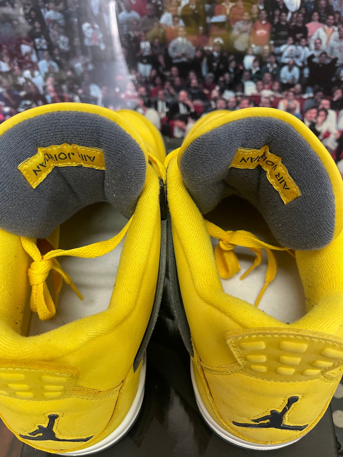 Air Jordan Retro 4 ‘ Lightning ‘ Size 12