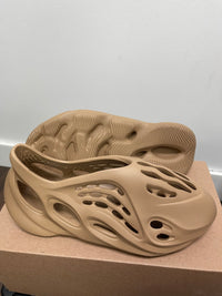 Adidas Yeezy Foam Runner ‘ Ochre ‘ Size 11