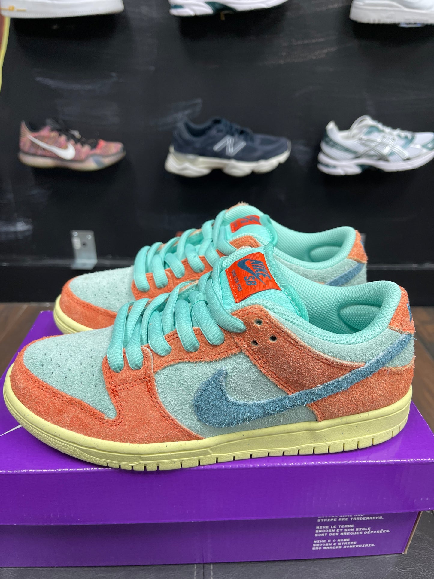 Dunk low SB ‘ Orange Rise ‘ Size 5.5 men