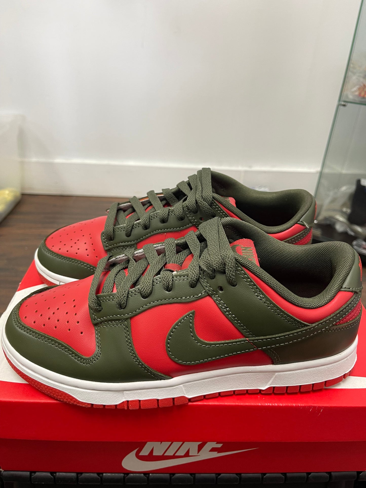 Dunk Low ‘ Cargo Red ‘ Size 7 men