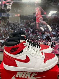 Air Jordan Retro 1 High OG ‘ Heritage ‘ Size 13