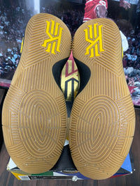 Kyrie 2 All Star Northern Lights size 10