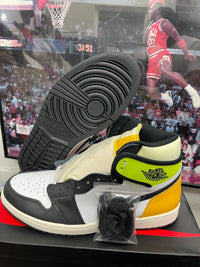 Air Jordan Retro 1 High OG ‘ Volt ‘ Size 11.5