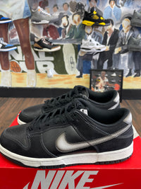 Dunk low ‘ Airbrush Black ‘ Size 10.5