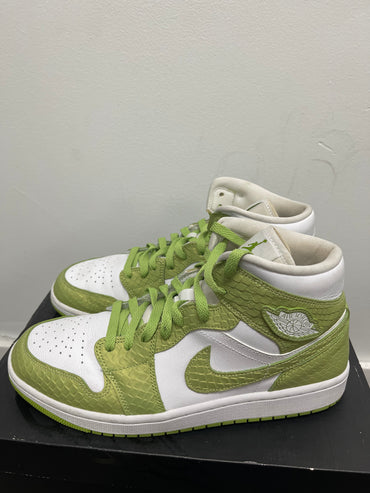 Air Jordan Retro 1 Mid ‘ Green Python ‘ Size 11.5