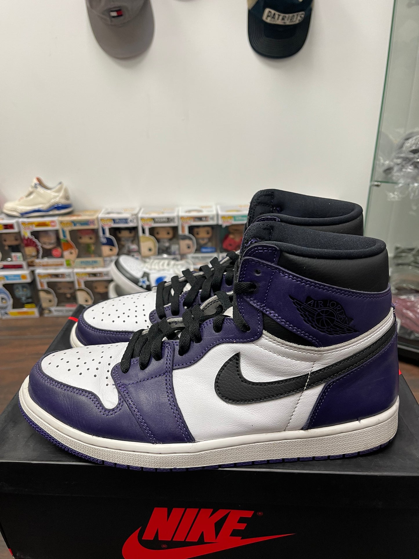 Air Jordan Retro 1 High OG ‘ Court Purple 2.0 ‘ Size 11