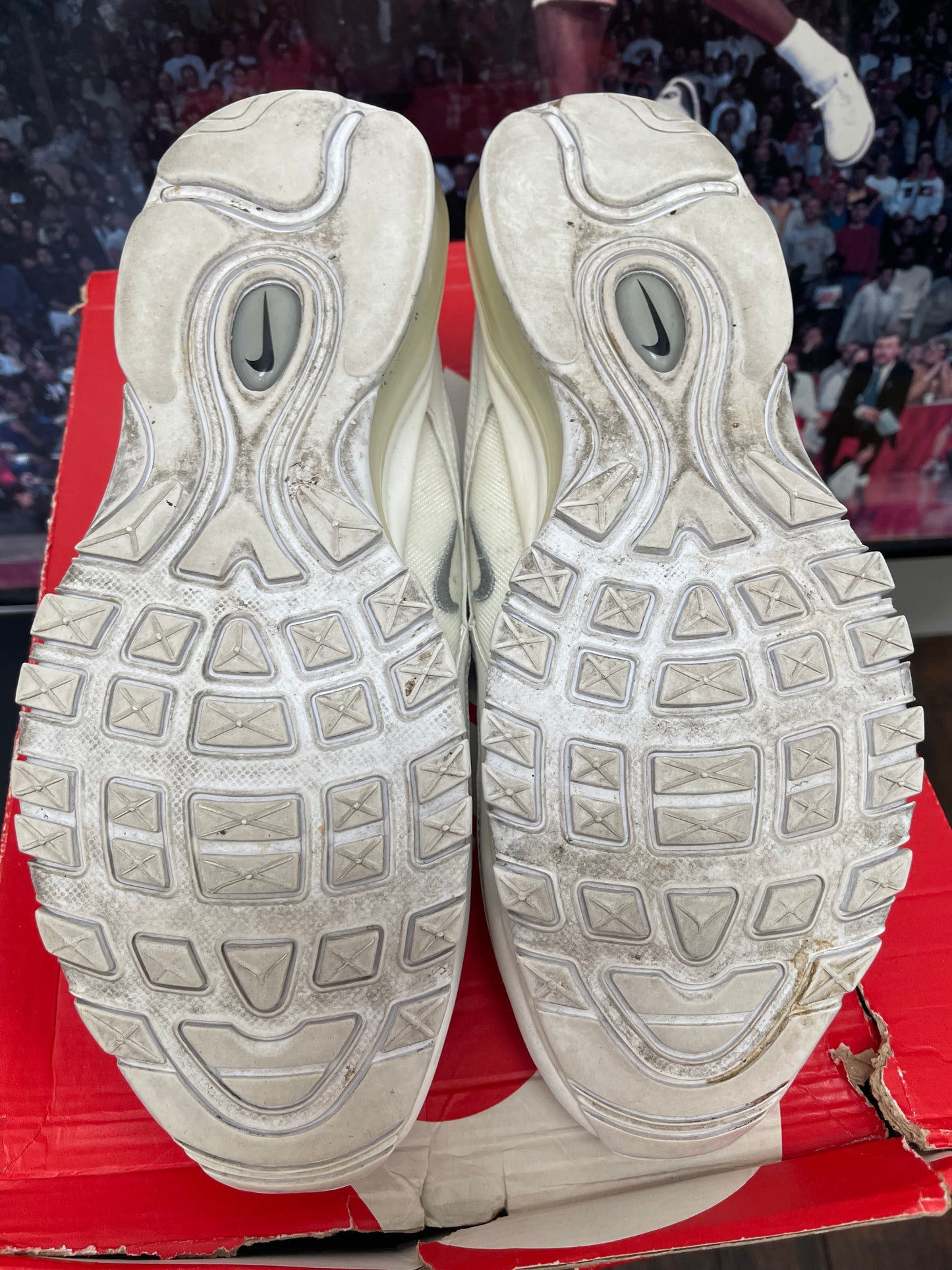 Air Max 97 Triple white size 9.5