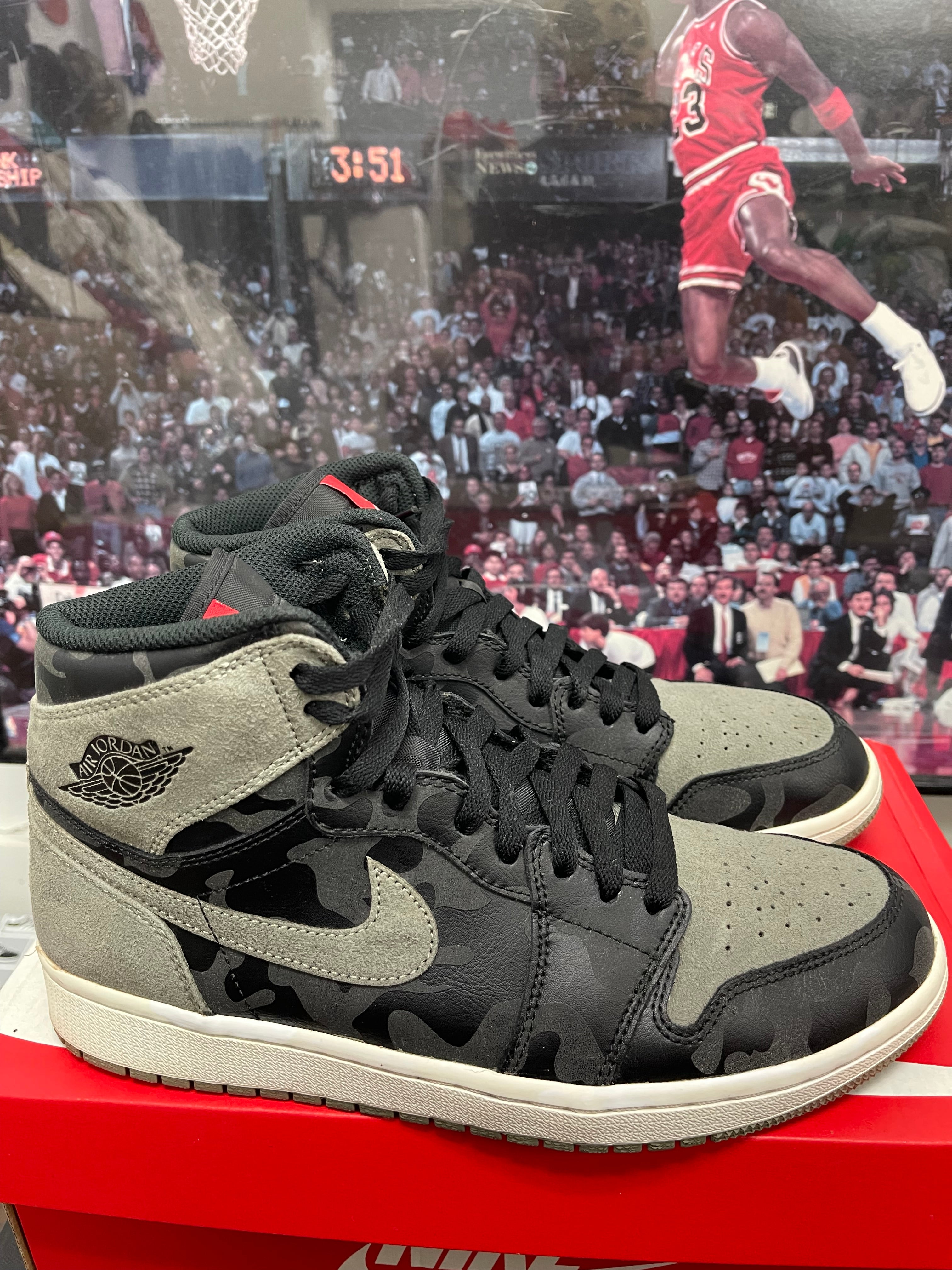 Air Jordan Retro 1 High ‘ Shadow camo ‘ size 8.5