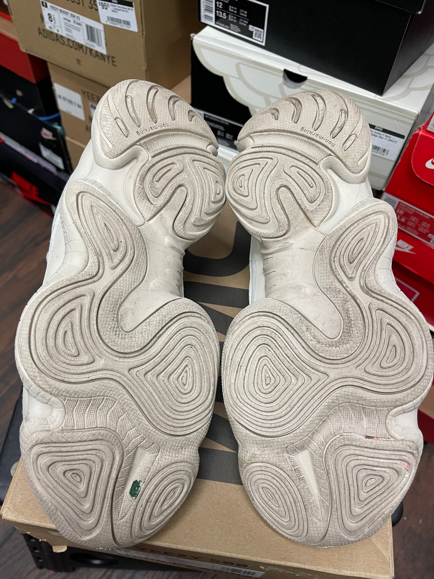 Yeezy 500 Blush Size 8.5