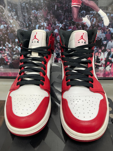 Air Jordan Retro 1 High OG 2013 ‘ Chicago ‘ Size 8