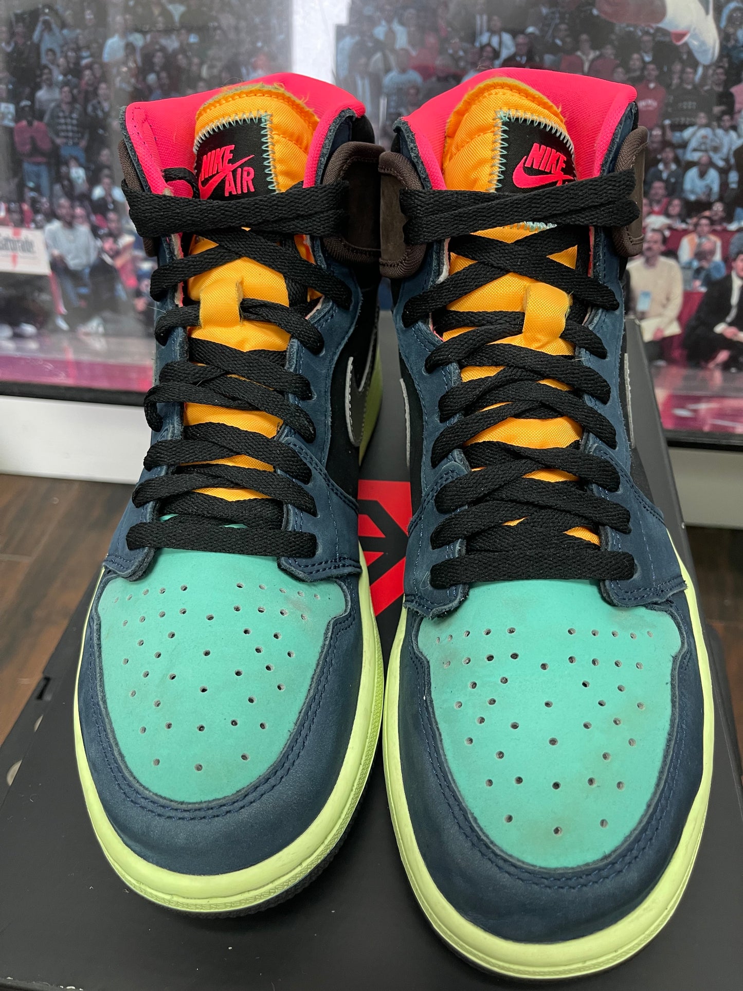 Air Jordan Retro 1 High ‘ Tokyo Bio Hack ‘ Size 10