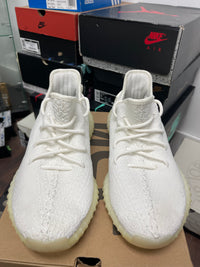Yeezy Boost 350 V2 ‘ Cream White ‘ Size 8.5