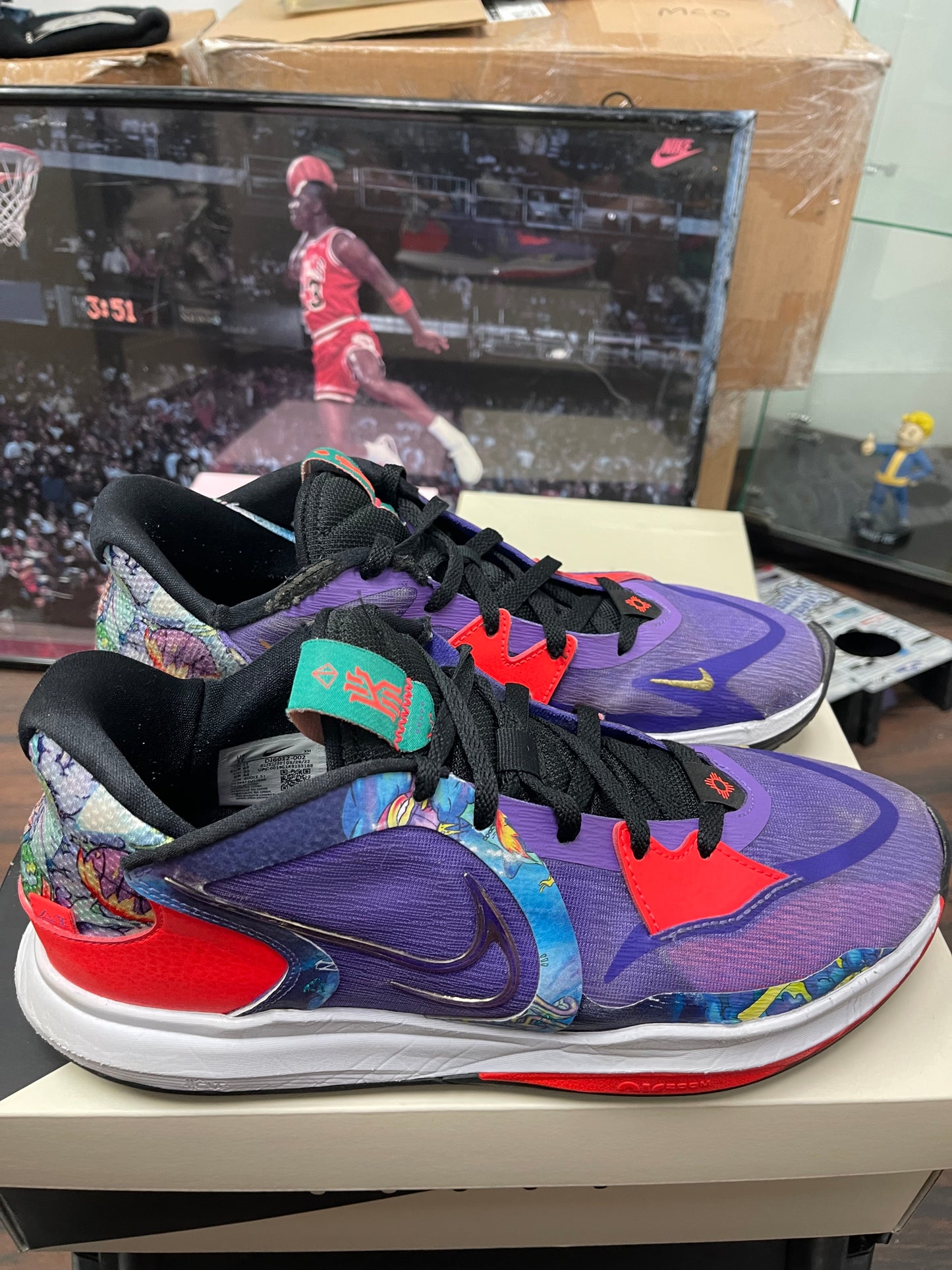 Kyrie 5 Low Size 12