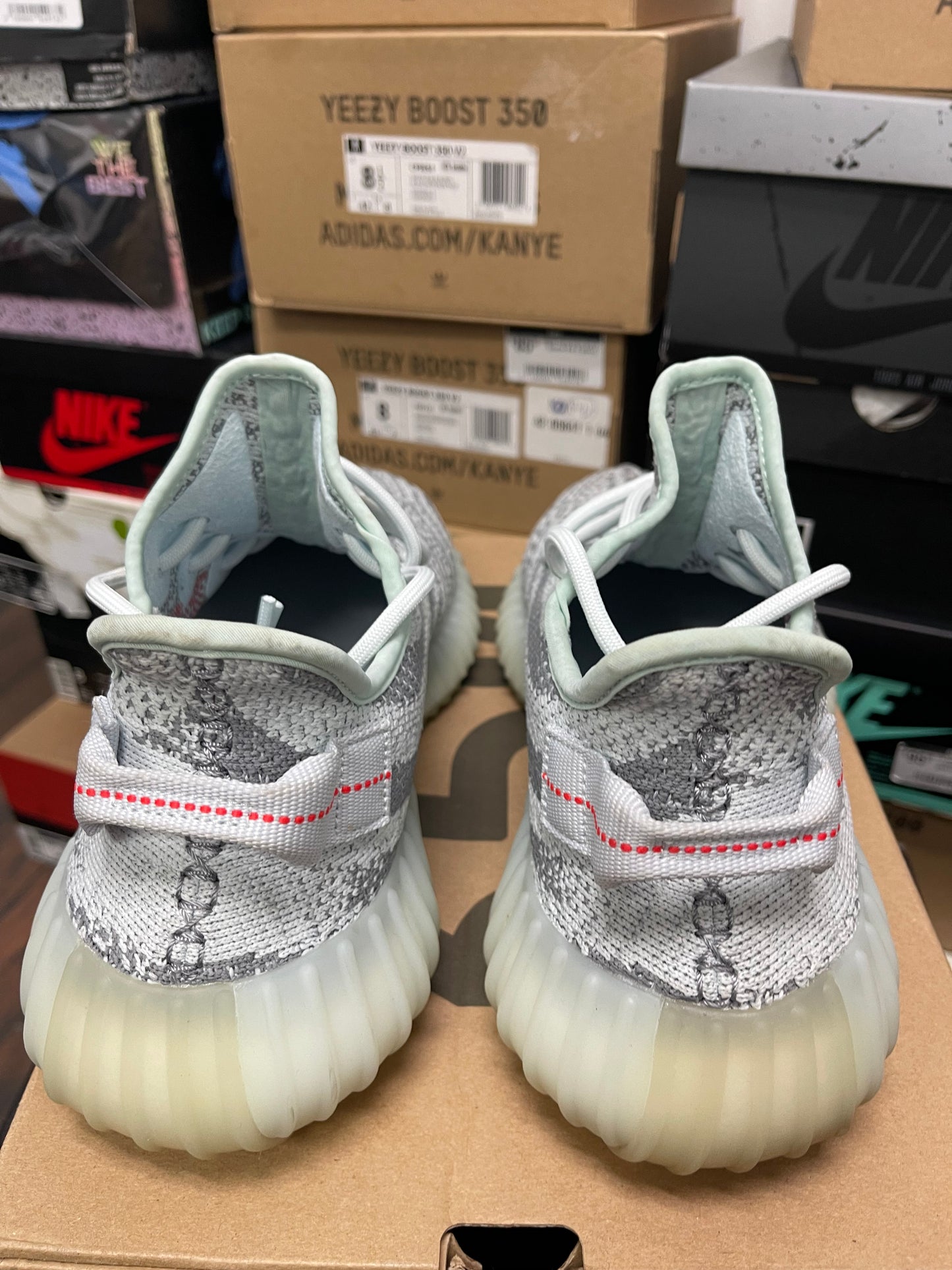 Yeezy Boost 350 V2 ‘ Blue Tint ‘ Size 8.5