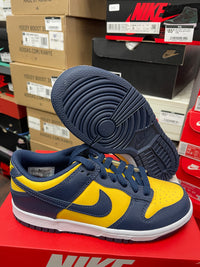 Dunk Low ‘ Michigan ‘ Size 4.5y