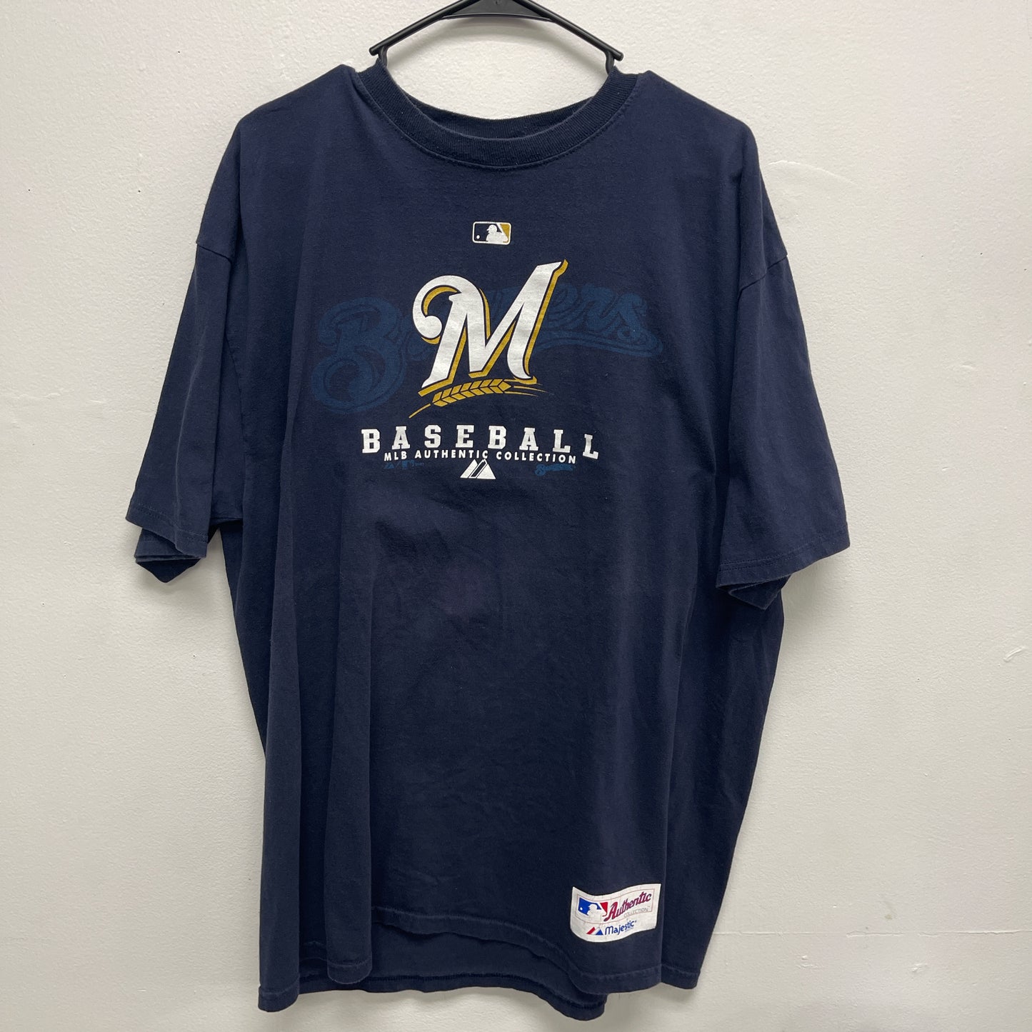 Navy blue Milwaukee Brewers MLB baseball tee #Brewers #MLB size XL