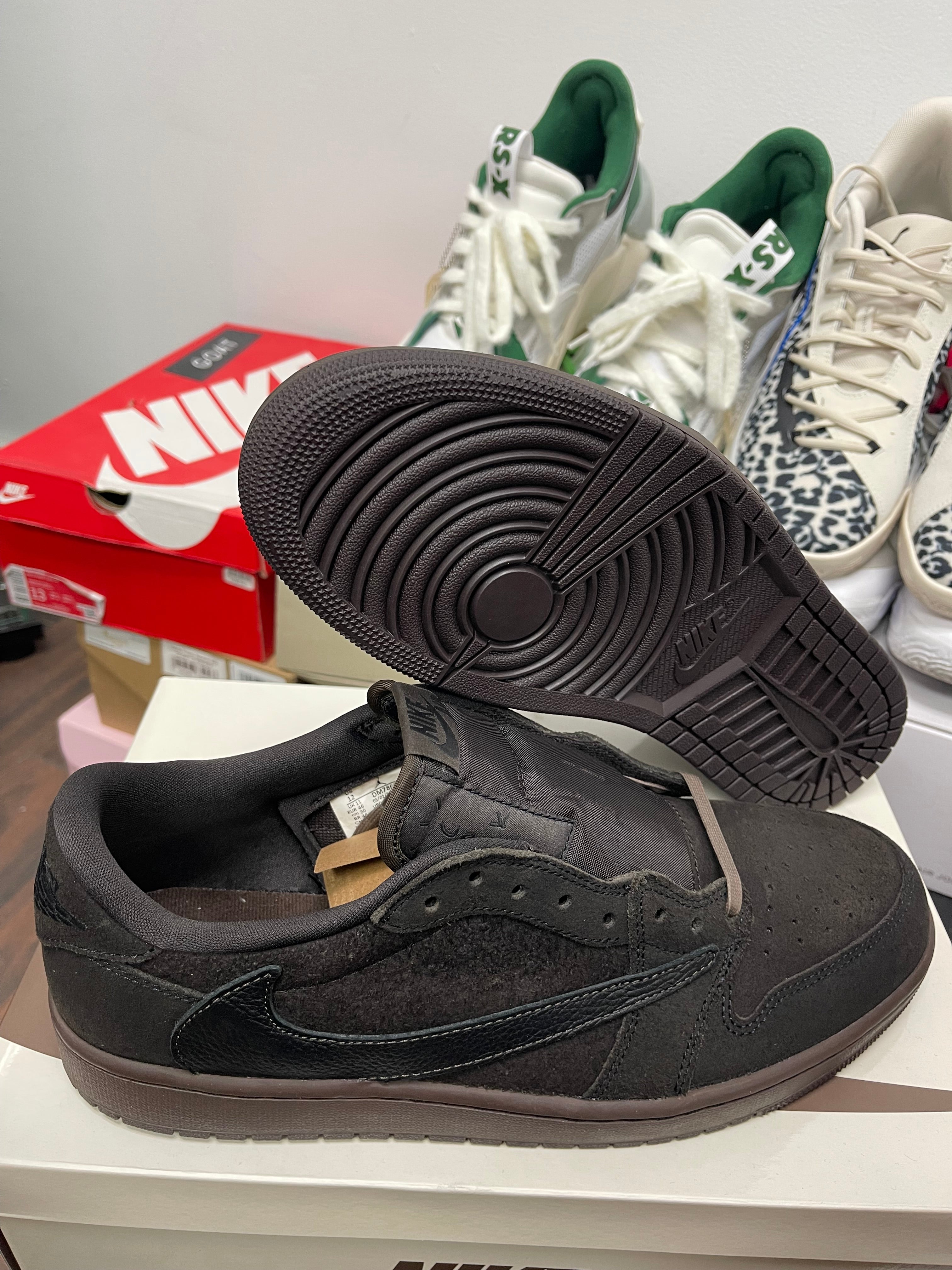 Air Jordan Retro 1 Low ‘ Mocha ‘ Size 12