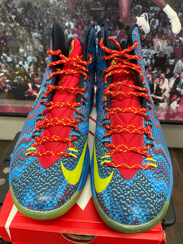 KD 5 ‘ Christmas ‘ Size 13