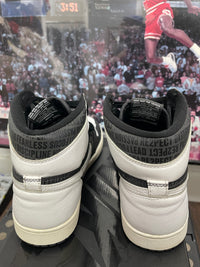 Air Jordan Retro 1 High OG ‘ Re2pect ‘ Size 8.5
