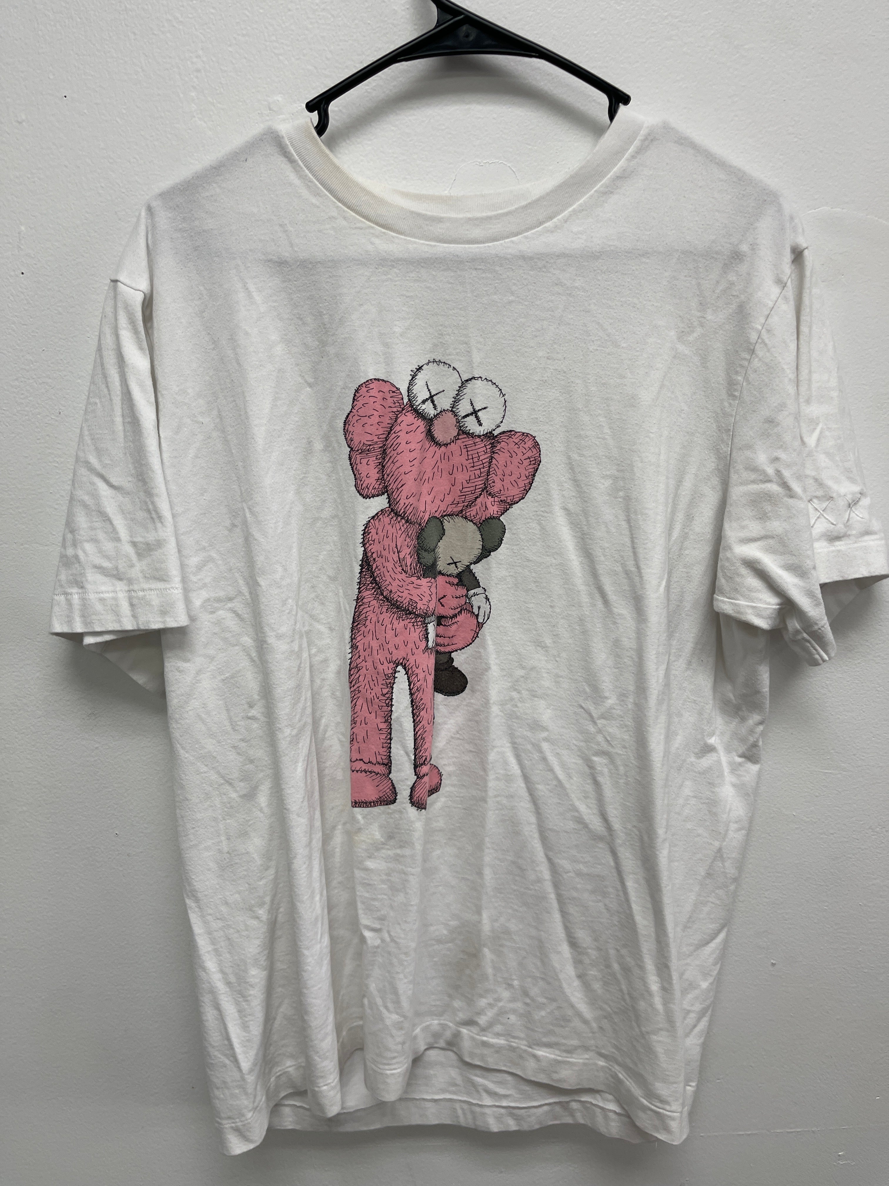 Kaws Tee size Large