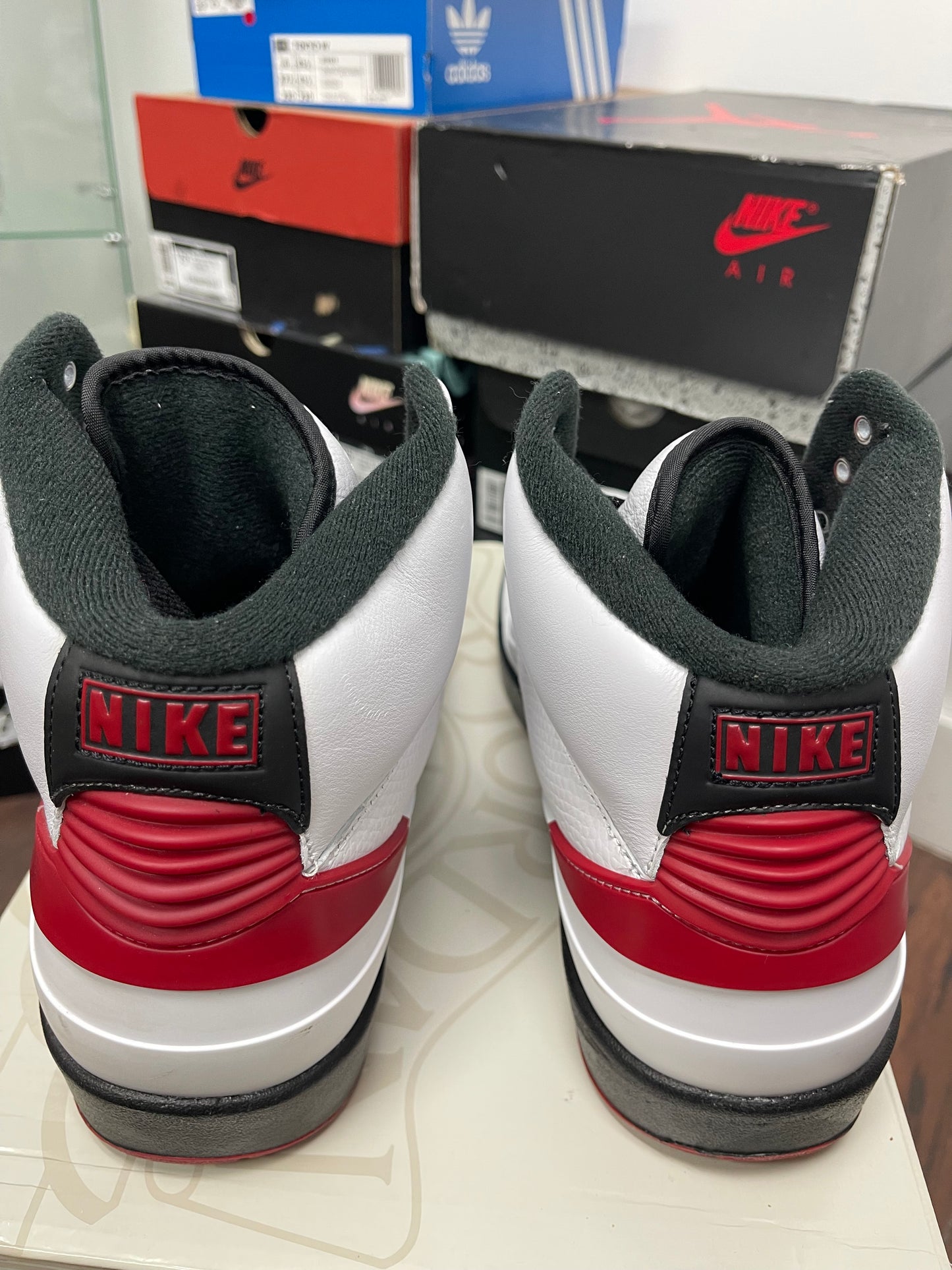 Air Jordan Retro 2 ‘ Chicago ‘ Size 11