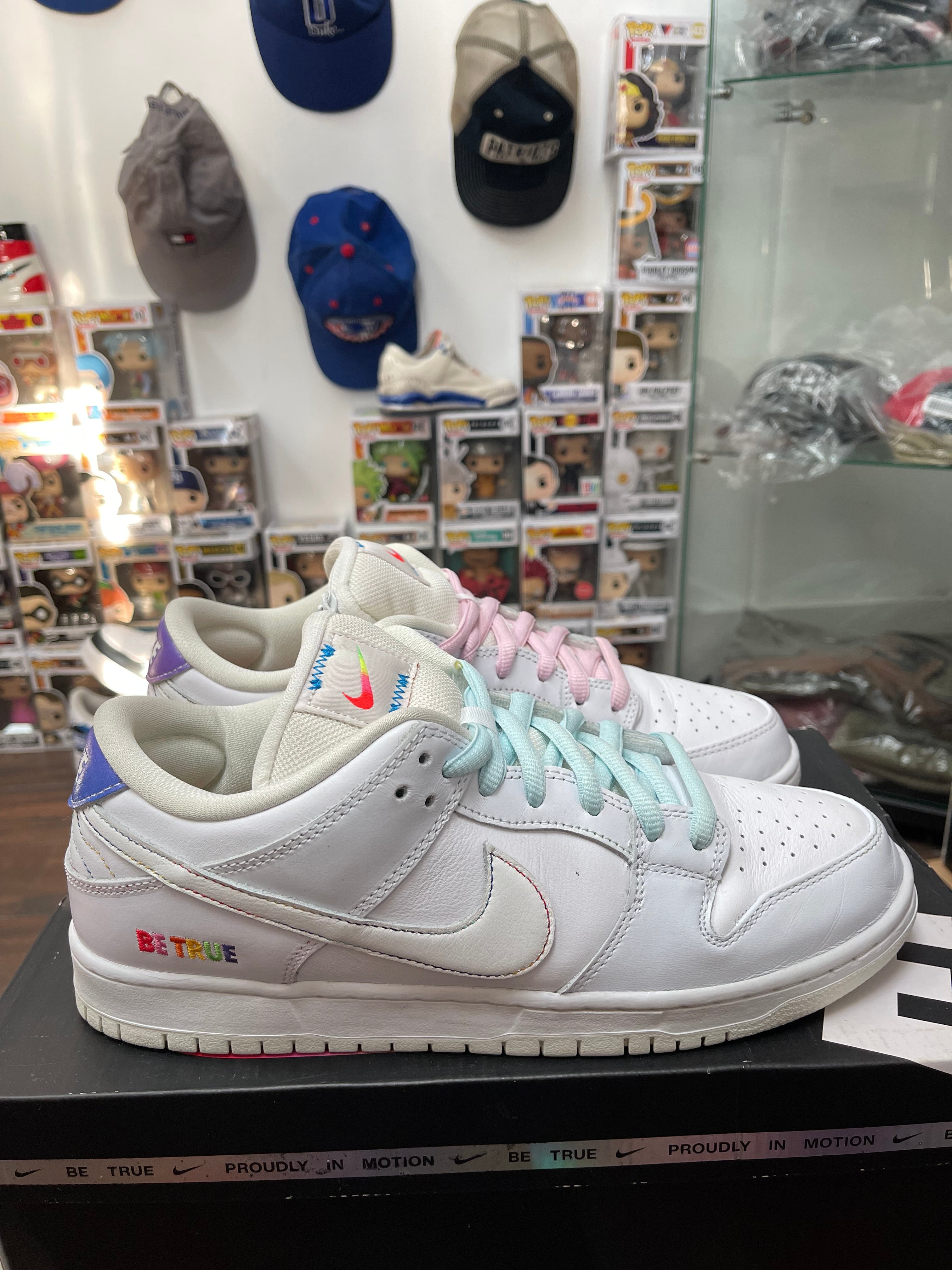 Dunk low SB ‘ Be True ‘ Size 10