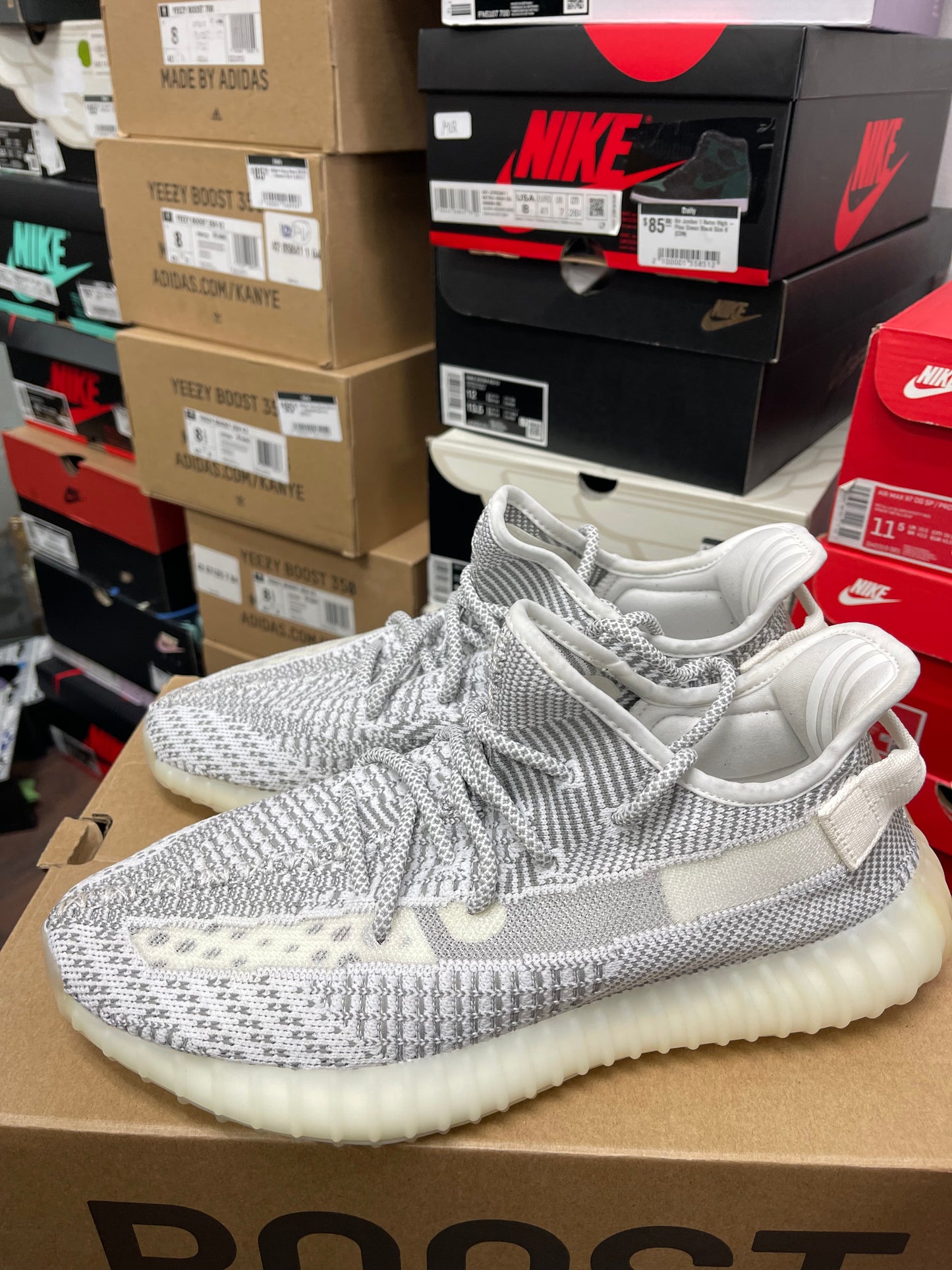 Yeezy Boost 350 V2 Static Size 9