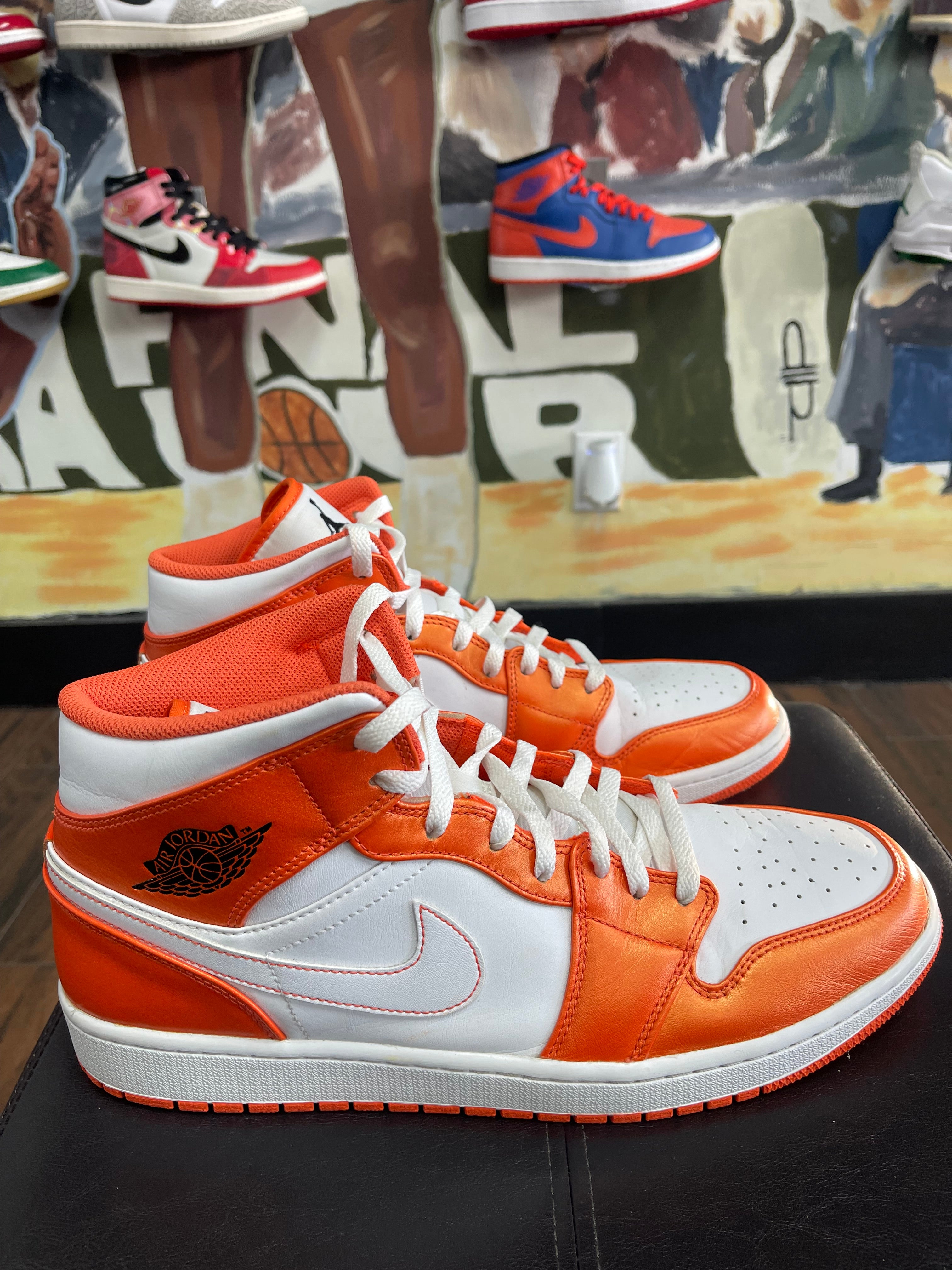 Air Jordan 1 Mid ‘ Electro Orange ‘ Size 13