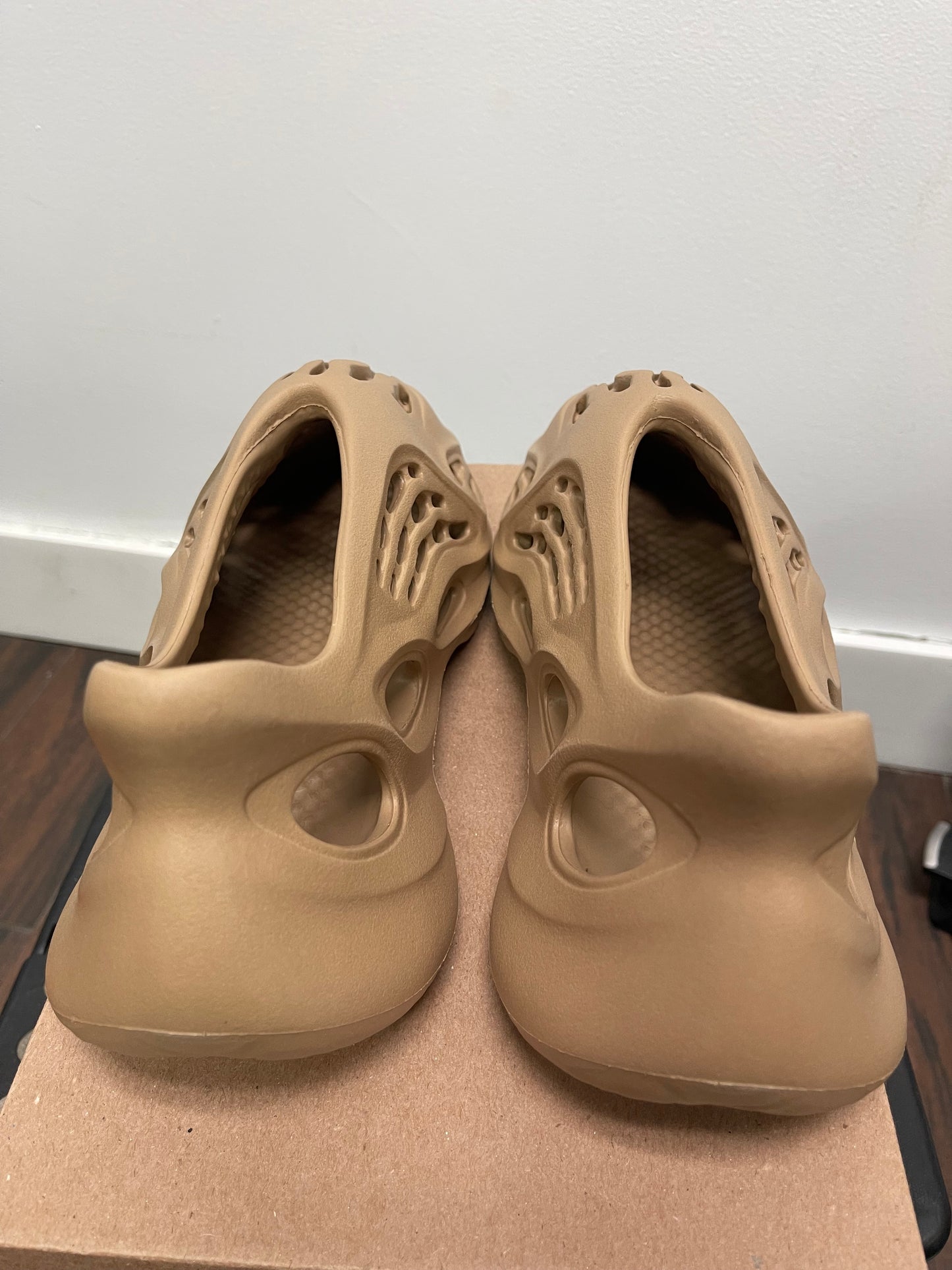 Adidas Yeezy Foam Runner ‘ Ochre ‘ Size 11