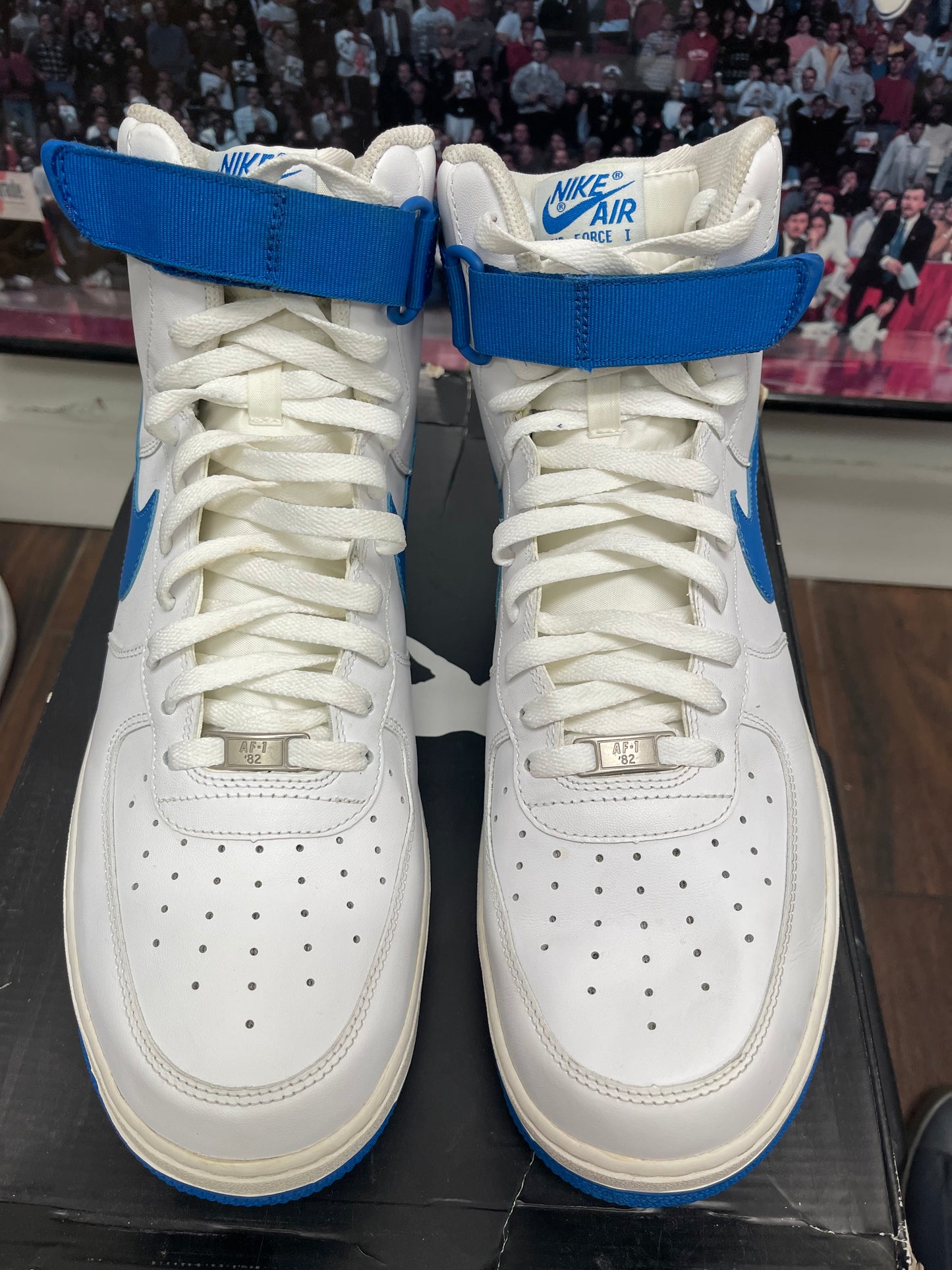 Air Force 1 High ‘ White Soar Blue ‘ Size 13