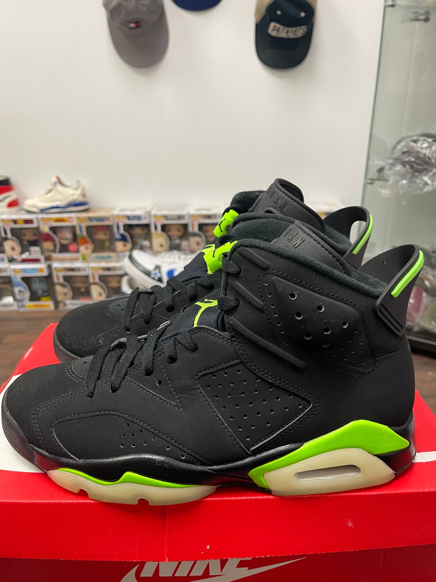 Air Jordan Retro 6 ‘ Electric Green 2021 ‘ Size 8.5