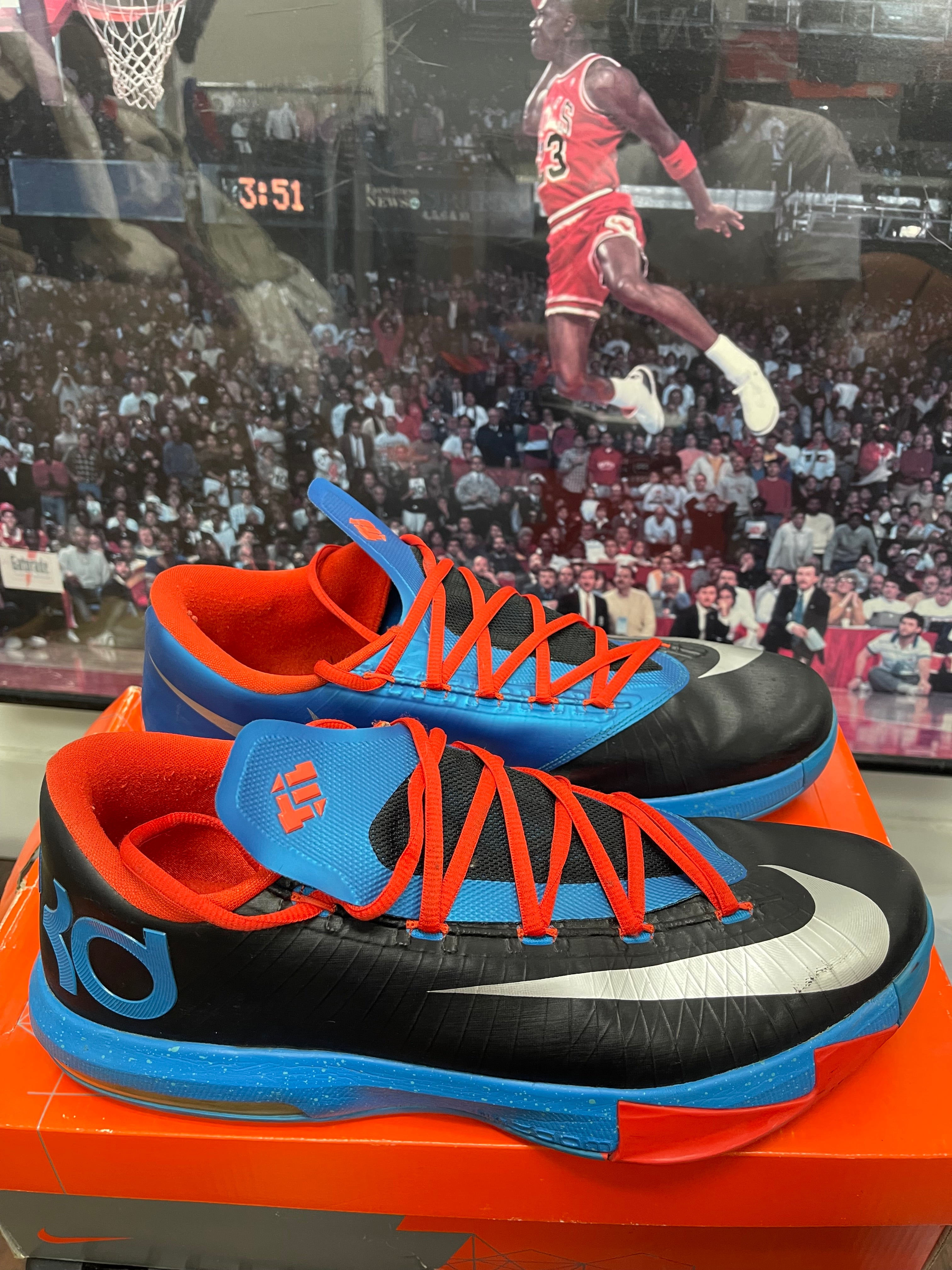 KD 6 ‘ Away ‘ Size 13