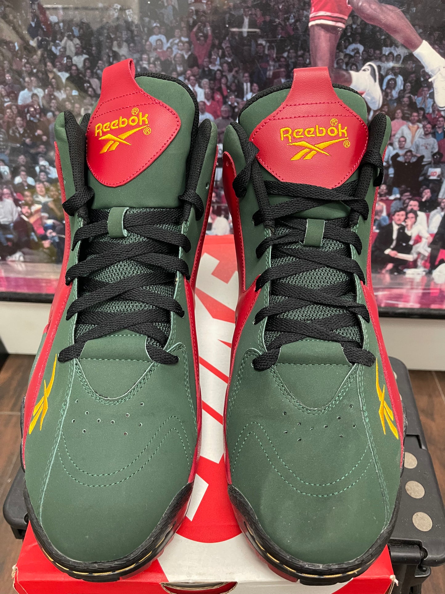 Kamikaze ‘ Seattle ‘ Size 13