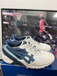 Gel-Sight OFF White Navy Size 8.5