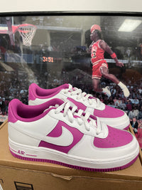 Air Force 1 ‘ Pink ‘ Size 5.5y